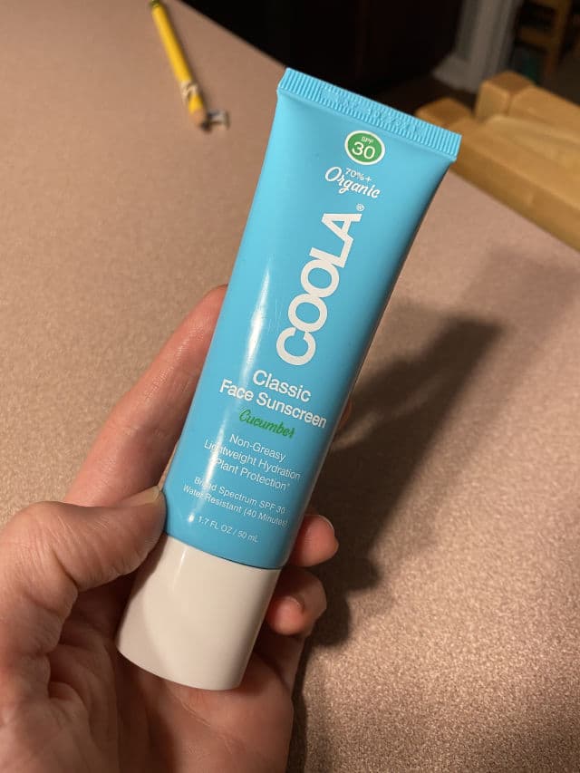 Coola Classic Face Organic Sunscreen Lotion SPF 30 - Cucumber review photo by FaithM