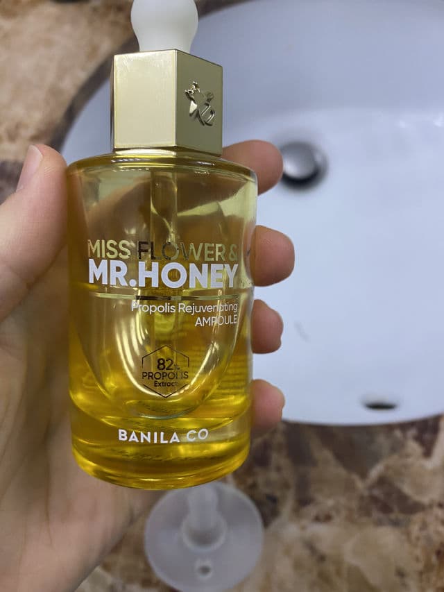 Banila Co. Miss Flower & Mr. Honey Propolis Rejuvenating Ampoule review photo by FaithM