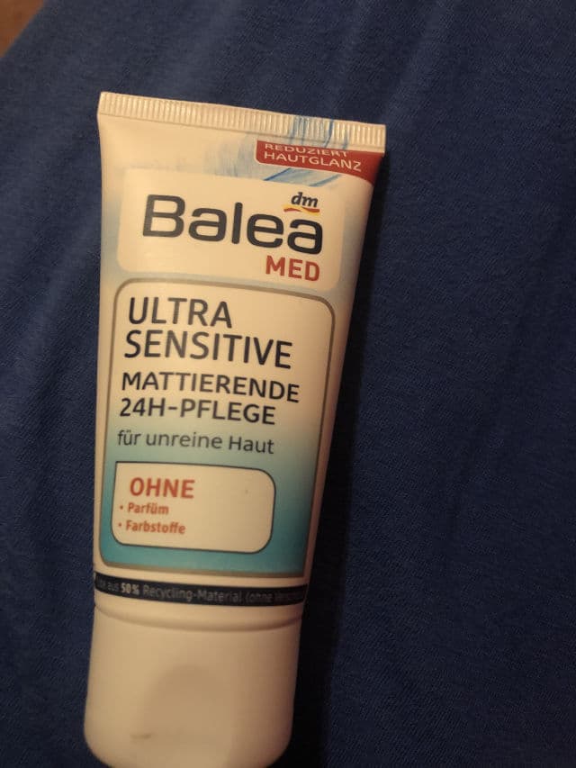 Balea Med Tagescreme Ultra Sensitive 24 H Mattierende review photo by Fannibedo