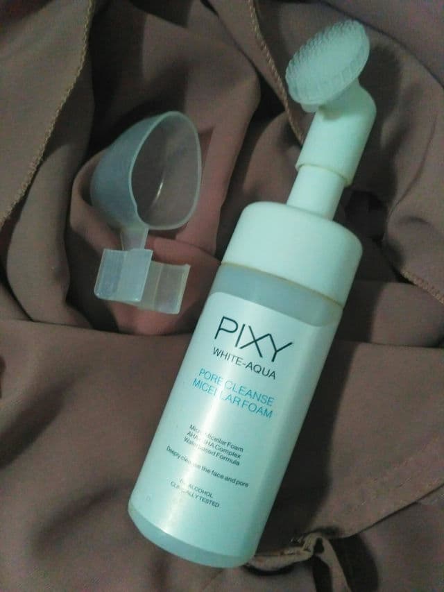 Pixy White Aqua Pore Cleanse Micellar Foam review photo by anaiwayS
