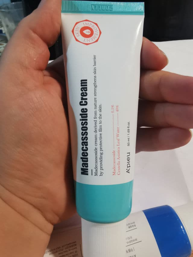 A'pieu Madecassoside Cream review photo by FernandaMaxwell
