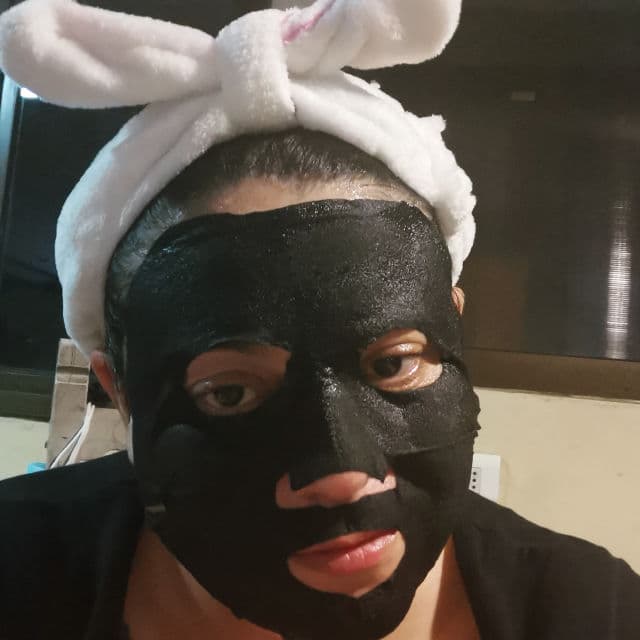 Garnier SkinActive Super Purifying Charcoal Facial Mask review photo by FernandaMaxwell