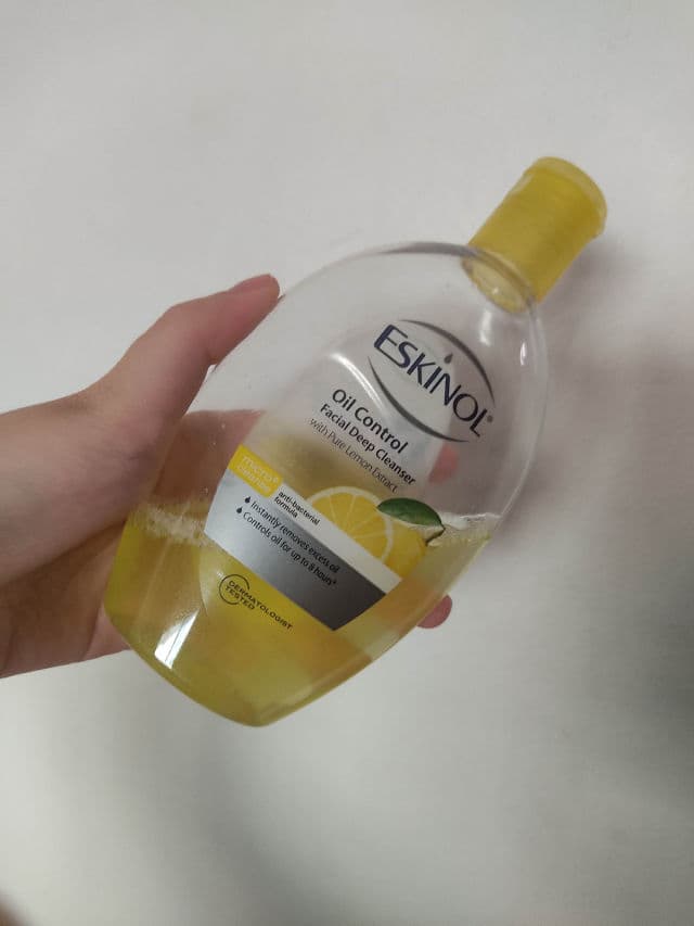 Eskinol Oil Control Facial Deep Cleanser review photo by Floyuyu88