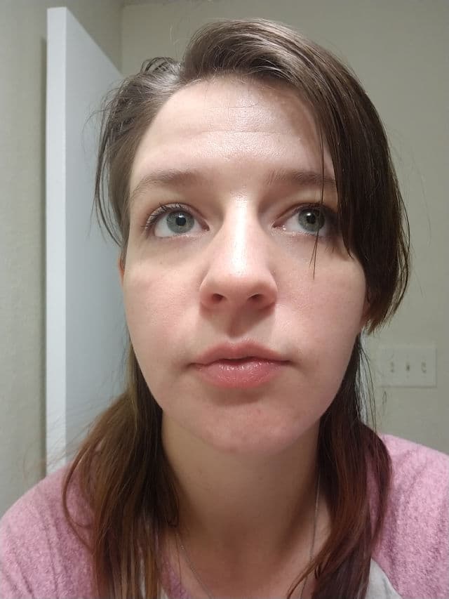 Burt's Bees Conditioning Lip Scrub review photo by FreebsForZ