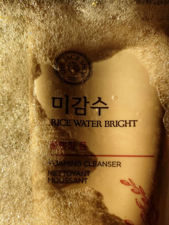THE FACE SHOP Rice Water Bright Foaming Cleanser review photo by Fridayyy