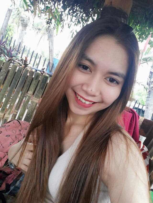 Neutrogena Deep Clean Brightening Foaming Cleanser review photo by Fritzy