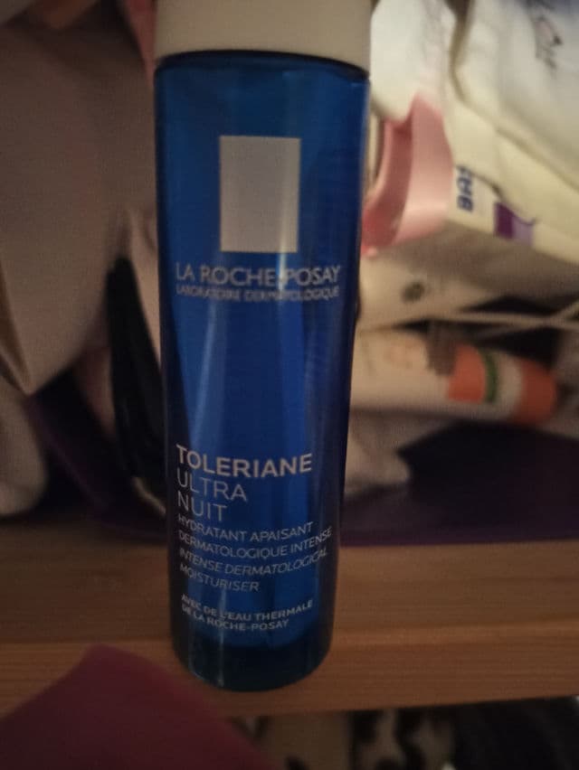 La Roche-Posay Toleriane Ultra Night Moisturizer review photo by FrumpyPigSkin