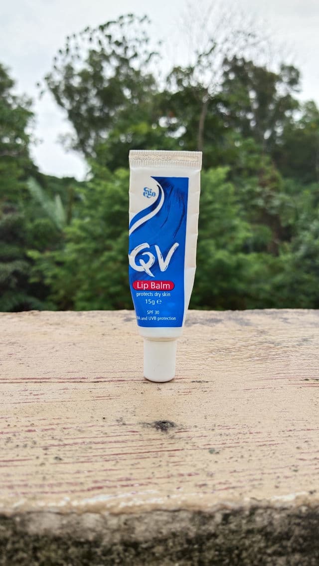 QV Skincare Lip Balm SPF 30 review photo by Fubiwushi