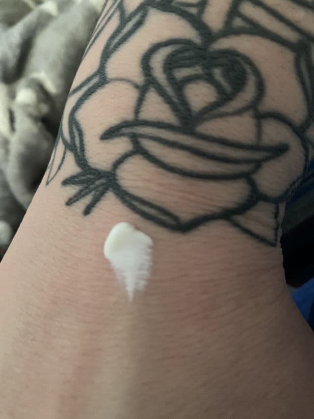 BELLAMONSTER UV Cut Solution Sun Gel SPF50/PA+++ review photo by GlowWithGia