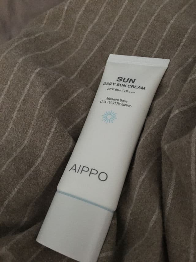 AIPPO Daily Sun Cream SPF50+ PA+++ review photo by GL23