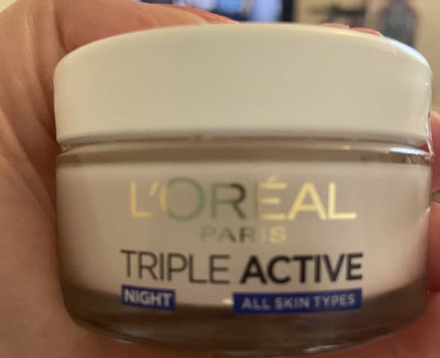 L'Oreal Paris Paris Triple Active Night Comforting Night Moisturiser review photo by GemsyB85