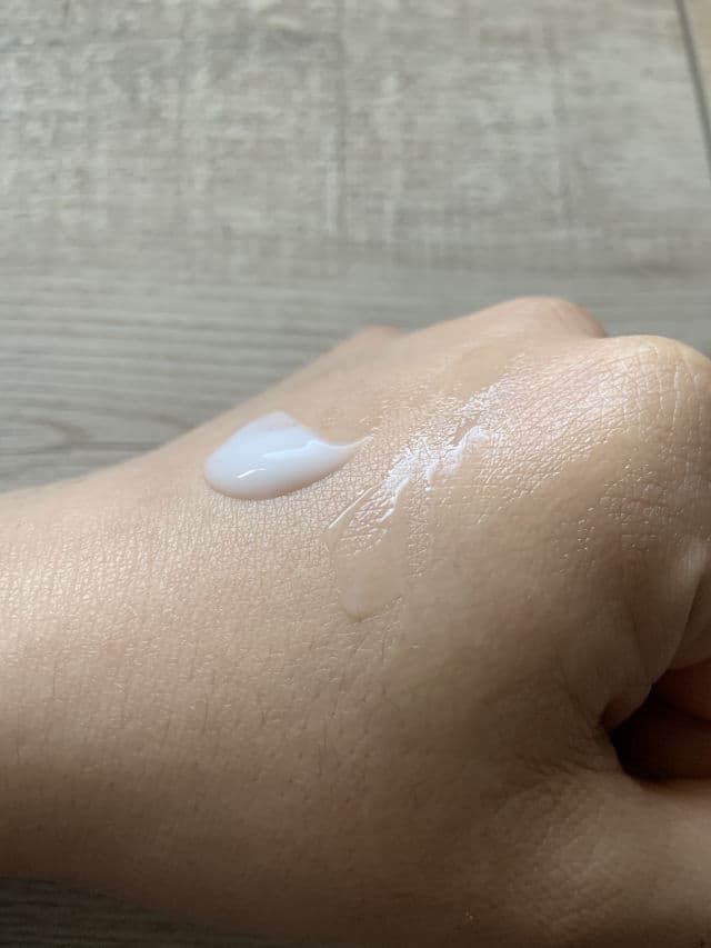 La Roche-Posay Toleriane Hydrating Gentle Facial Cleanser review photo by Genevievee