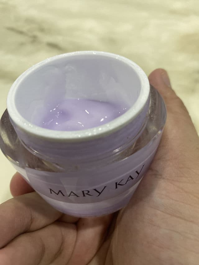 Mary Kay Oil-Free Hydrating Gel review photo by Gigeo