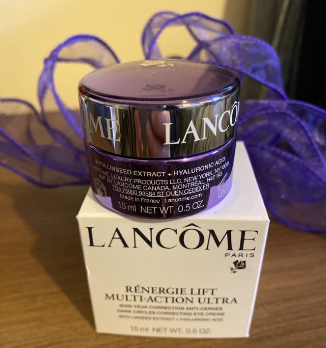 Lancome Rénergie Lift Multi-Action Ultra Eye Cream review photo by Glamamama21