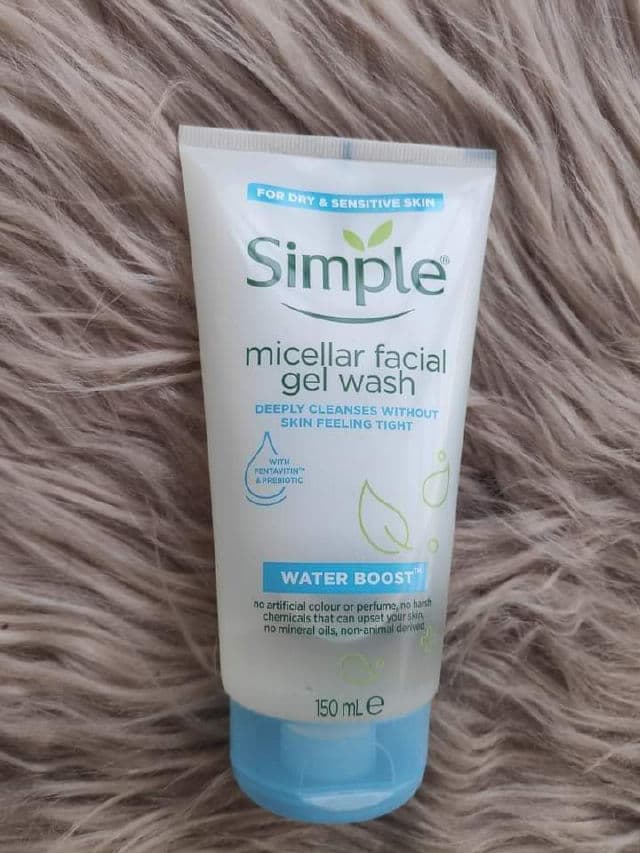 Simple Water Boost Micellar Facial Gel Wash review photo by Glowgirl29
