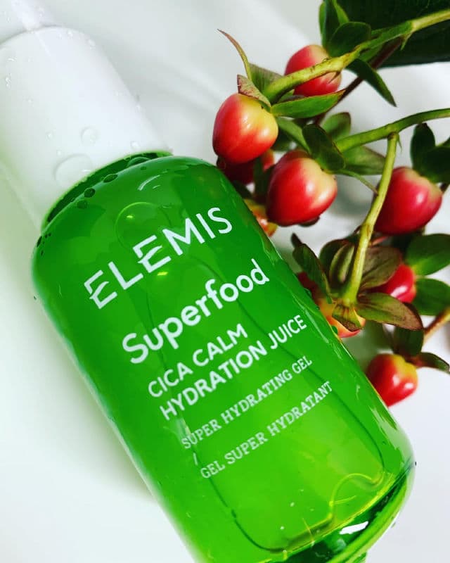 Elemis Superfood Cica Calm Cleansing Foam review photo by Glowupjodie
