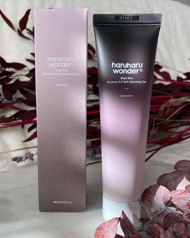 HaruHaru WONDER Black Rice Moisture 5.5 Soft Cleansing Gel review photo by Glowyforever