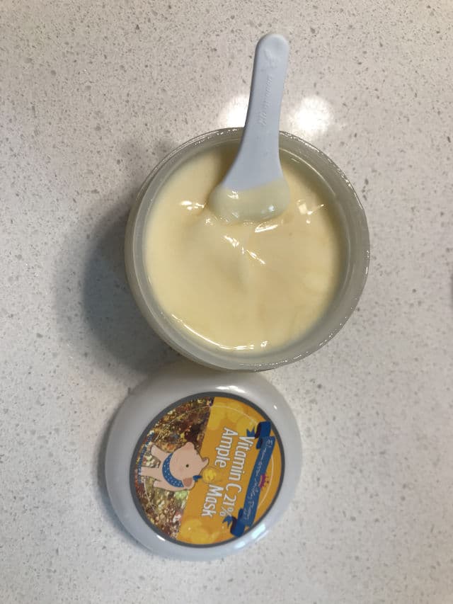 ELIZAVECCA Milky Piggy Vitamin C 21% Ample Mask review photo by Glowyforever