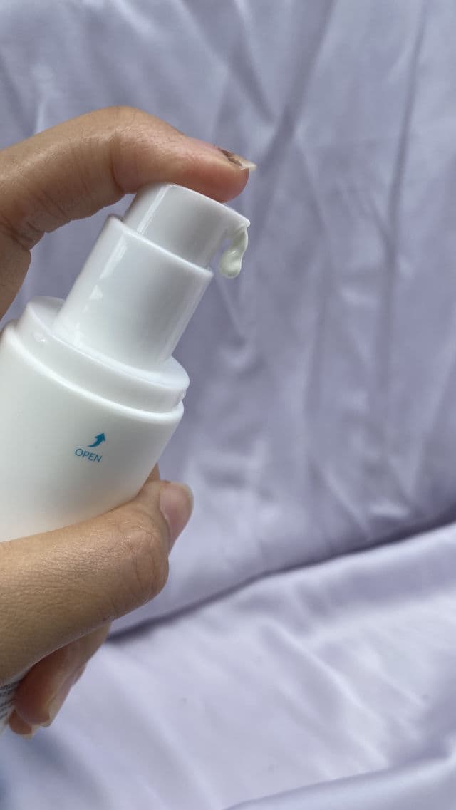 make p:rem UV Defense Me. Blue Ray Sun Gel SPF50 PA++++ review photo by GogumaChan