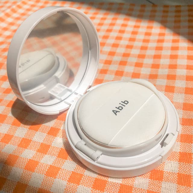 Abib Hydration Cushion Compact Skin Shield SPF50+ PA+++ review photo by GogumaChan
