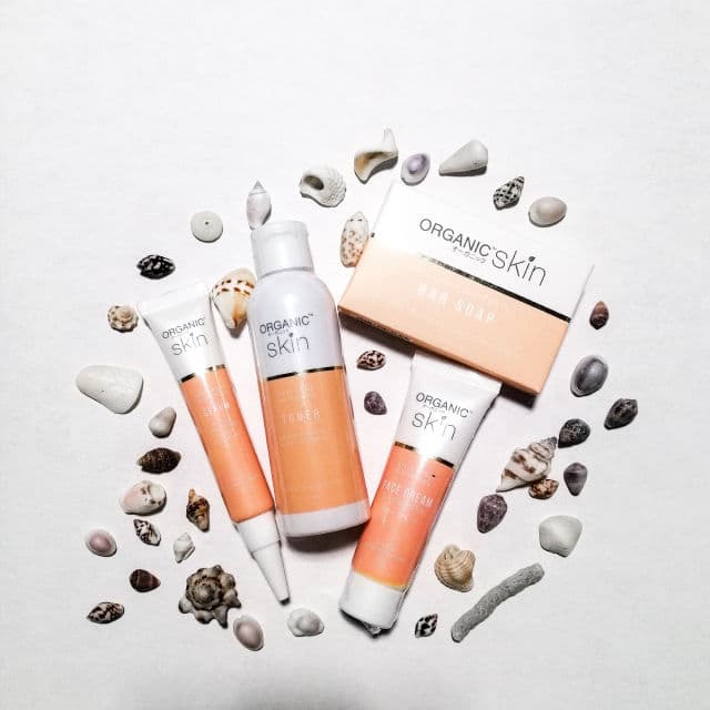 Organic Skin Japan Anti-Acne Whitening Face Cream with SPF 30 review photo by GracyGrace