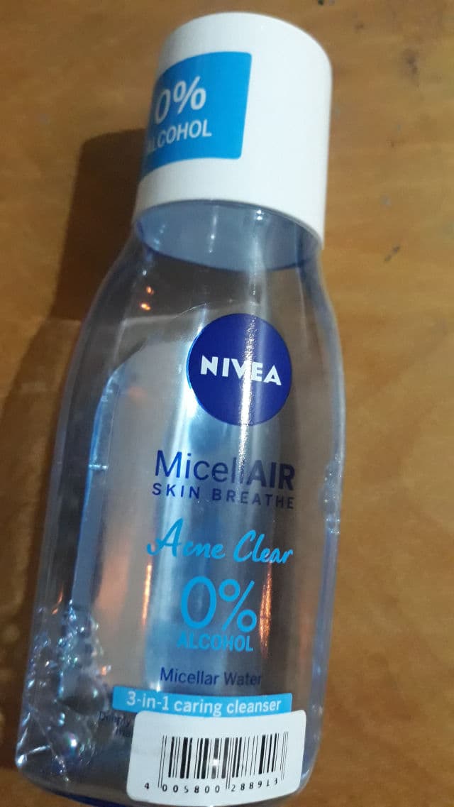 Nivea Acne Clear MicellAIR Cleanser 0% Alcohol review photo by Gray17