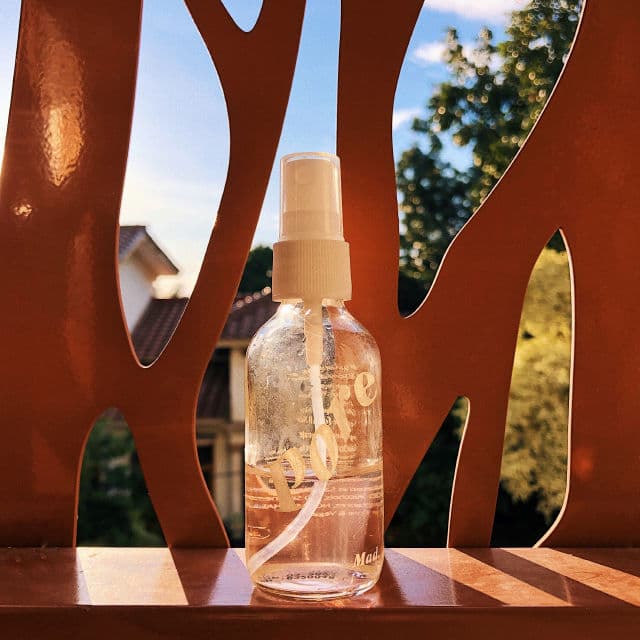 Mad For Makeup 3in1 Pore Clarifying Treatment Essence review photo by Skinckel