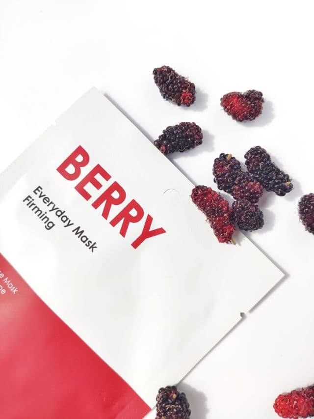 BOOM DE AH DAH Everyday Mask Berry review photo by skinlovette