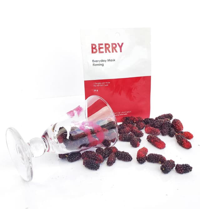 BOOM DE AH DAH Everyday Mask Berry review photo by skinlovette