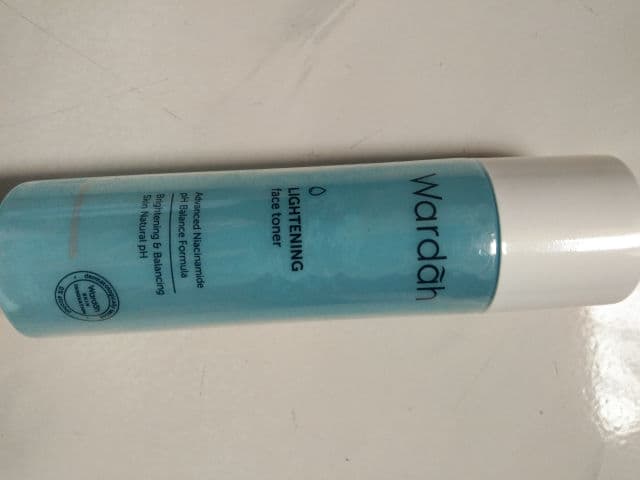 Wardah Lightening Face Toner review photo by HannaTasya