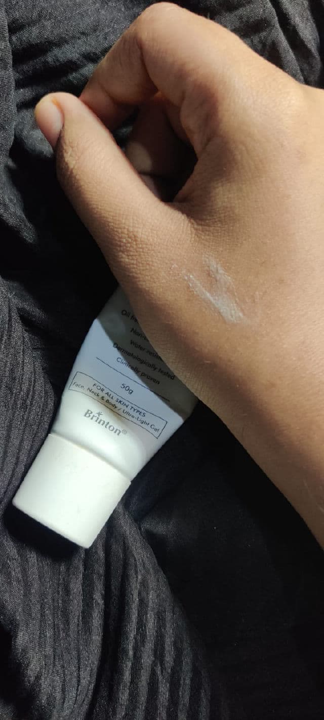 Brinton UV Doux SPF 50 Silicone Sunscreen Gel review photo by Hawwa
