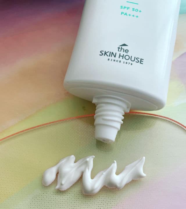 The Skin House  UV Protection Sunblock Tea Tree SPF 50+ PA+++ review photo by HeidiD