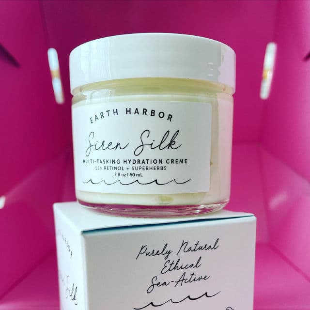 Earth Harbor Naturals Siren Silk Multi-Tasking Hydration Creme review photo by HeidiD