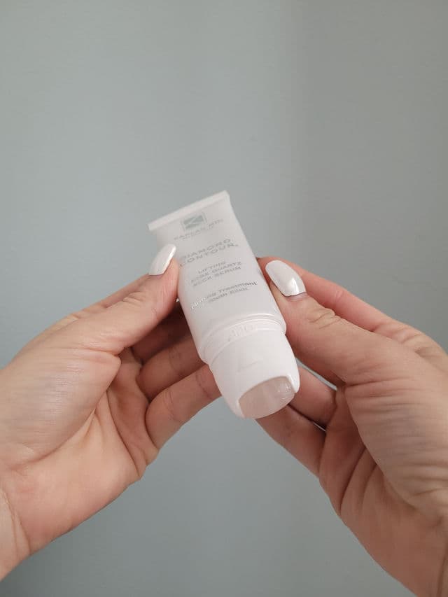 KAPLAN MD Skincare Diamond Contour Lifting Quartz Neck Serum review photo by HelgaAv