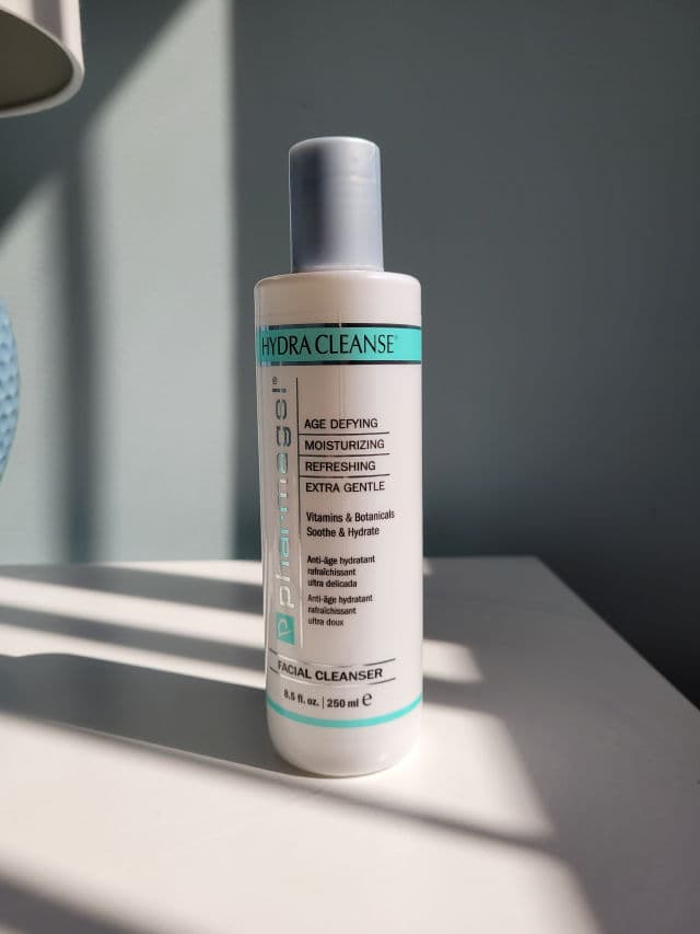 Pharmagel Hydra Cleanse Facial Cleanser review photo by HelgaAv