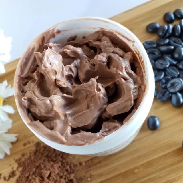 Herbal Dynamics Beauty Intense Detox® Cacao & Chamomile Clearing Clay Mask review photo by Hendrika01