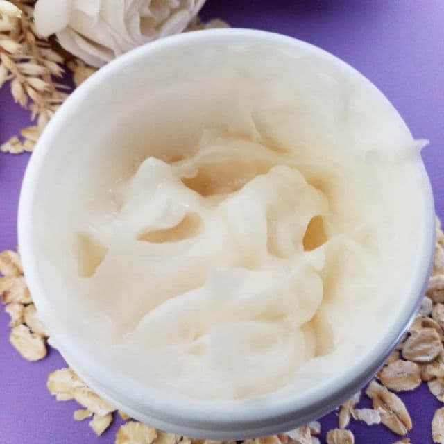 Herbal Dynamics Beauty Youth Refresh® Hyaluronic Acid & Oat Overnight Recovery Mask review photo by Hendrika01