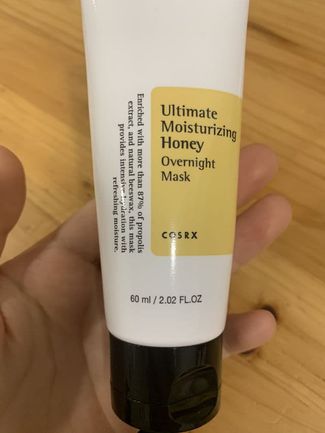 COSRX Ultimate Moisturizing Honey Overnight Mask review photo by Herhumanist