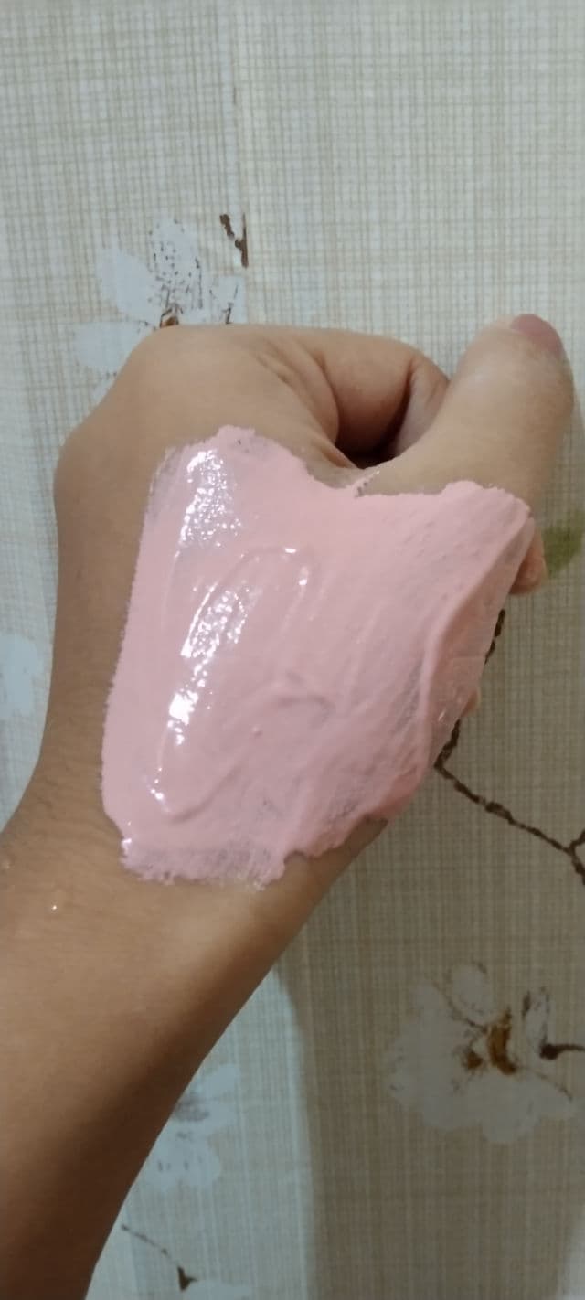 Teddy Clubs Pink Lava Acne Powder Mask review photo by Behindthedew