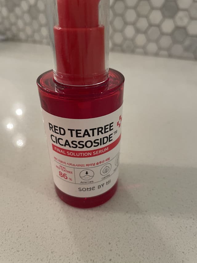 Some By Mi Red Tea Tree Cicassoside Final Solution Serum review photo by Houzzofbeauty