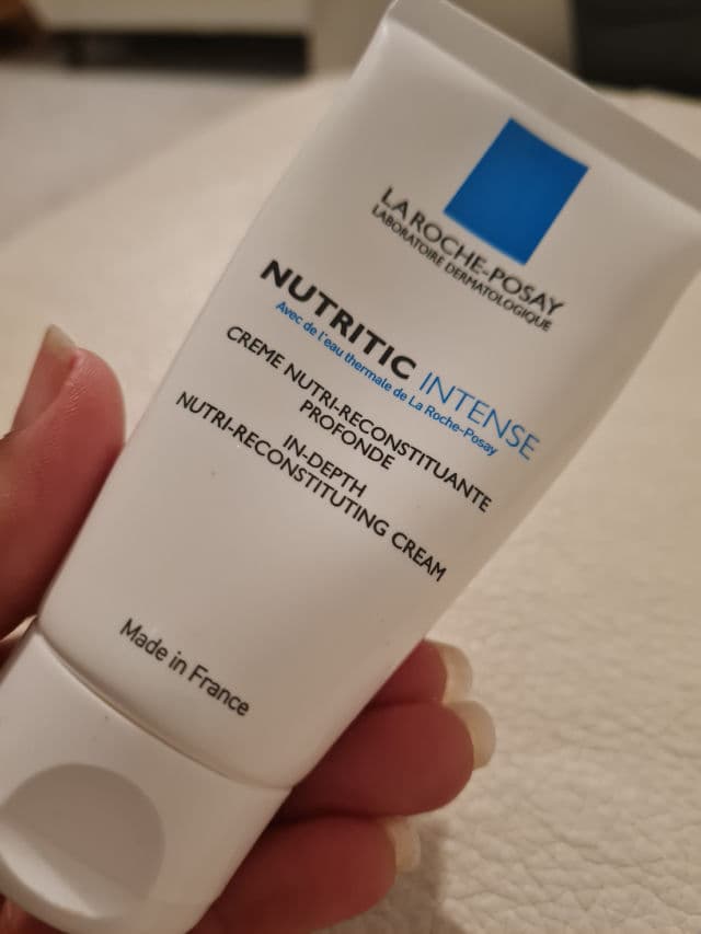 La Roche-Posay Nutritic Intense For Dry Skin review photo by IQ