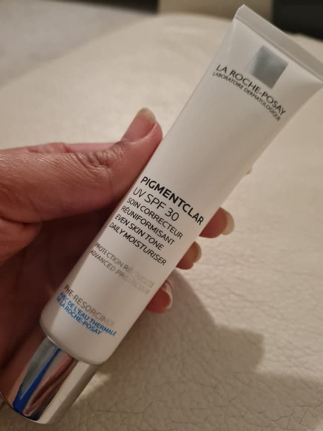 La Roche-Posay Pigmentclar Brightening Deep Cleanser review photo by IQ