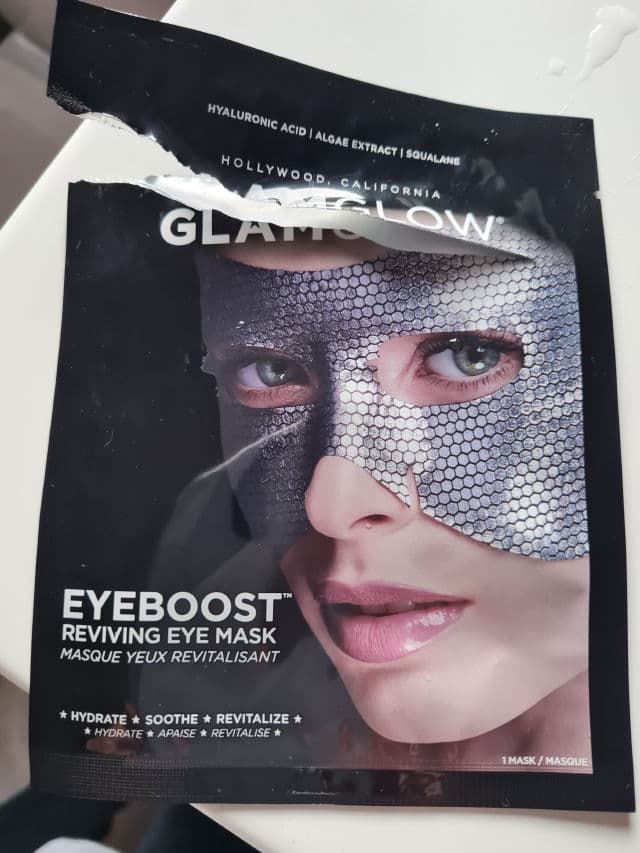 GlamGlow Eyeboost™ Reviving Eye Mask  review photo by IQ