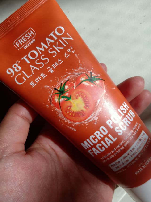 Fresh Skinlab Tomato Glass Skin Micro Polish Facial Scrub review photo by Iamvan