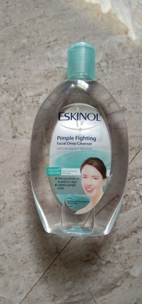 Eskinol Pimple Fighting Facial Cleanser review photo by Iamvan