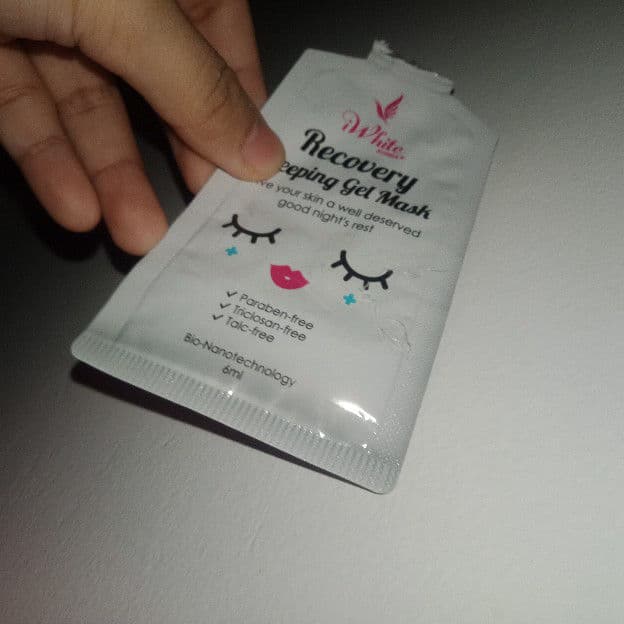 iWhite Korea Recovery Sleeping Gel Mask review photo by Iamvan