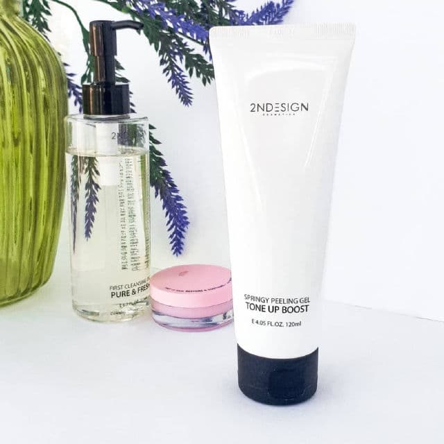 2NDESIGN Springy Peeling Gel Tone Up Boost review photo by IgnisSpaceNew