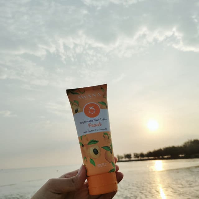 Swana Cosmetics Brightening Body Lotion - Peach review photo by InginGlowing