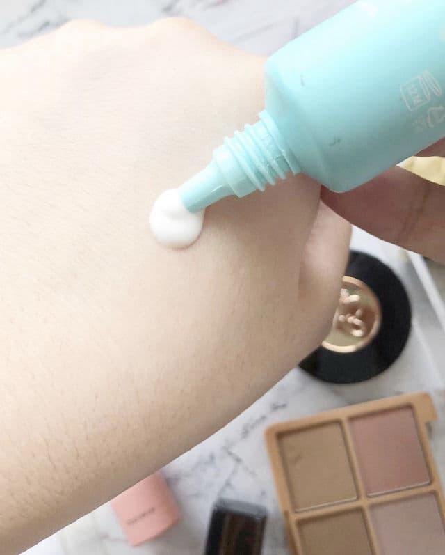 Face Republic [Discontinued] Glow-Up Cream review photo by Insidemakeupbeauty