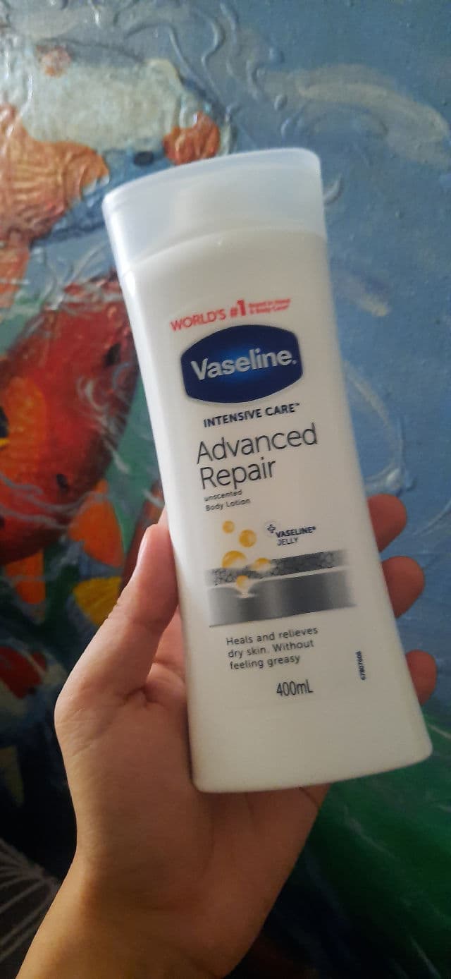 Vaseline Advanced Repair Unscented Lotion review photo by Isoprofelle